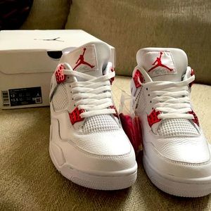 White/Red Air Jordan 4 Retro brand new never worn